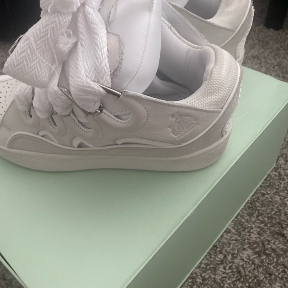 White Ruffled Sneakers - Picture 6 of 10